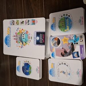 Moonlite Bundle 9 Stories Peter Rabbit Lion King